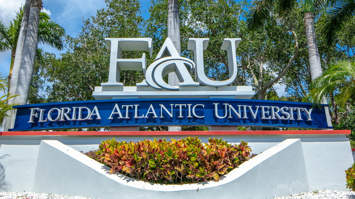 Tensions flare during a meeting of Florida Atlantic University trustees - Vimarsana News