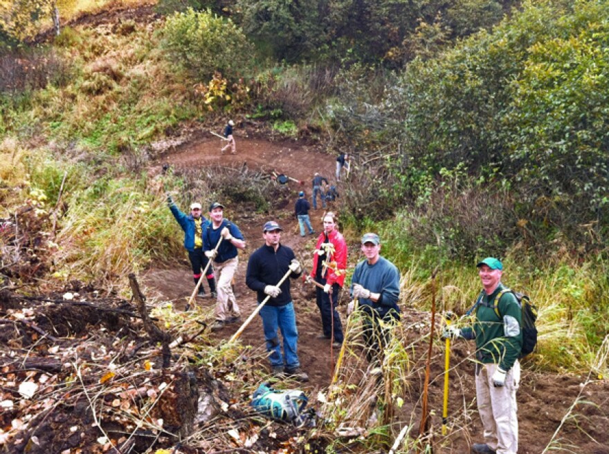 Volunteers hand craft Kincaid singletrack. (Photo by Janice Tower/Singletrack Advocates.)