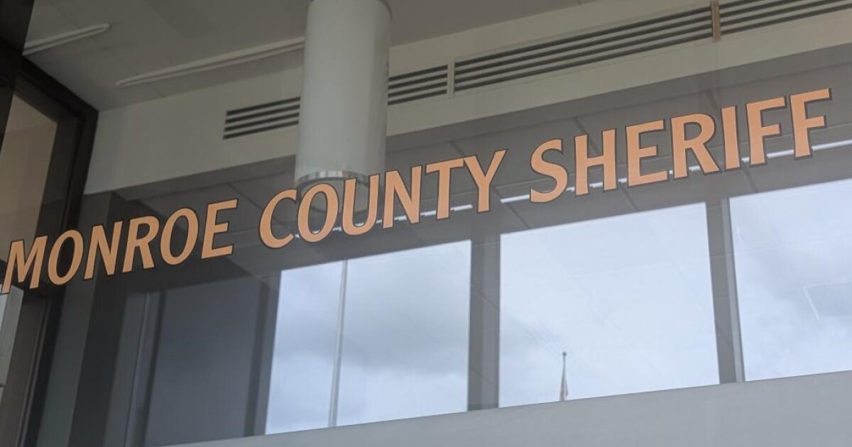 Wife of man shot by sheriff deputies claims 911 failed to relay that her husband was deaf