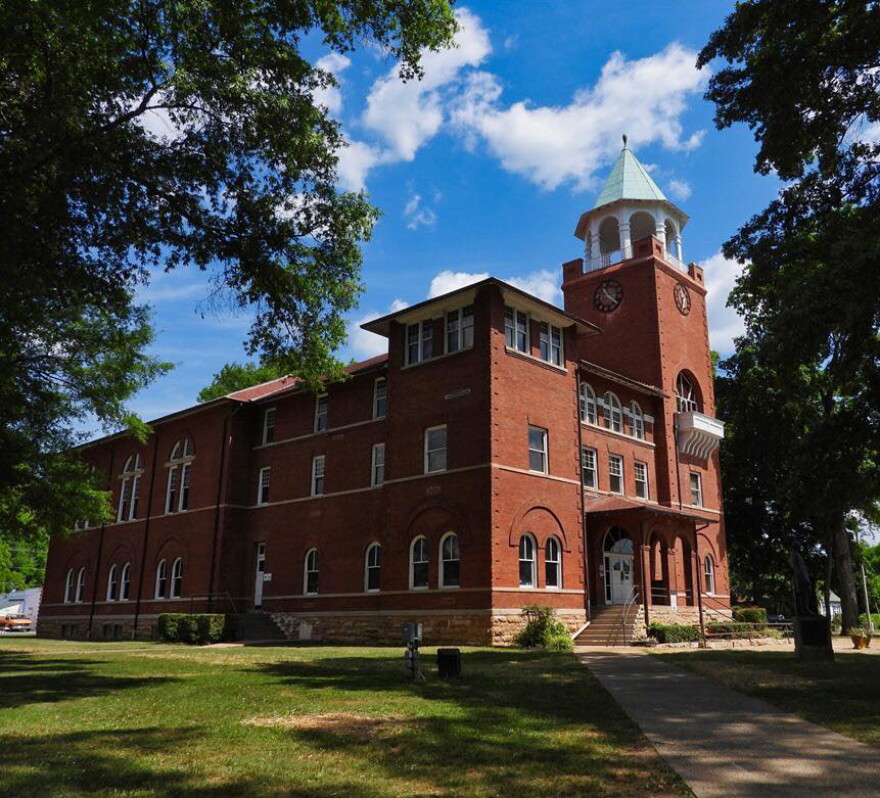 The Rhea County Courthouse in Dayton, TN.