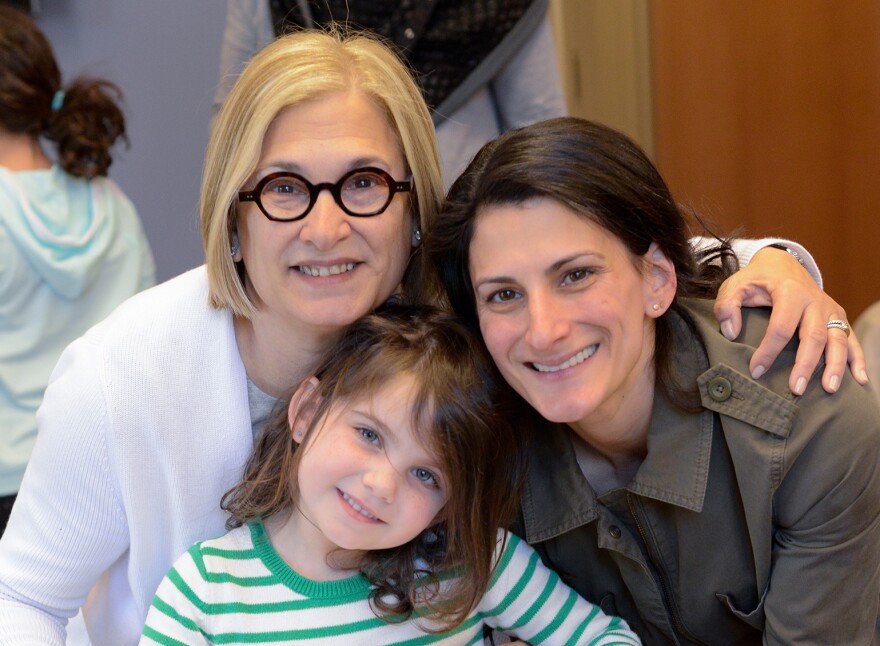 Suzi Brant with daughter Vallie Freeman and granddaughter Harper, representing three generations of Jewish women in Cincinnati.