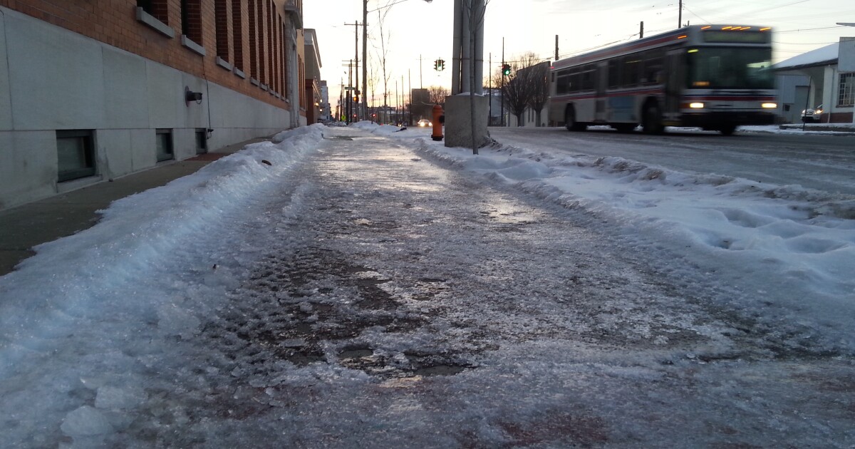 Louisville braces for belowfreezing temperatures and icy roadways