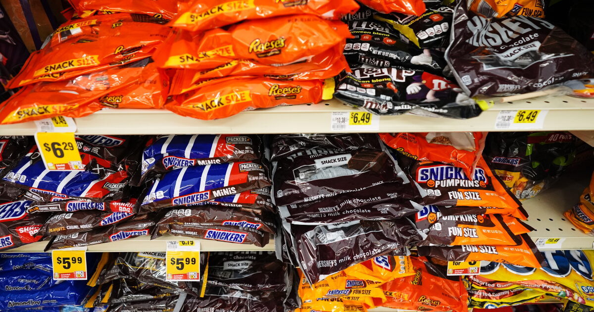 The Conversation: Halloween candy costs; 'Ghosting Aloha'