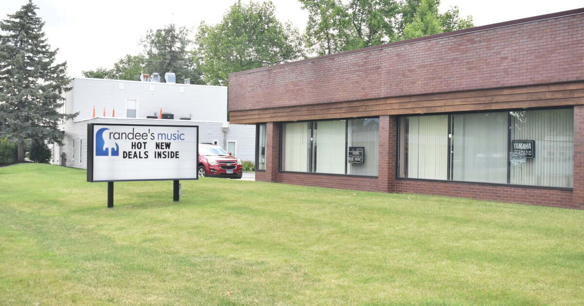 A Rockford musician is downsizing his store and leaving behind '7,000 square feet of fun.'