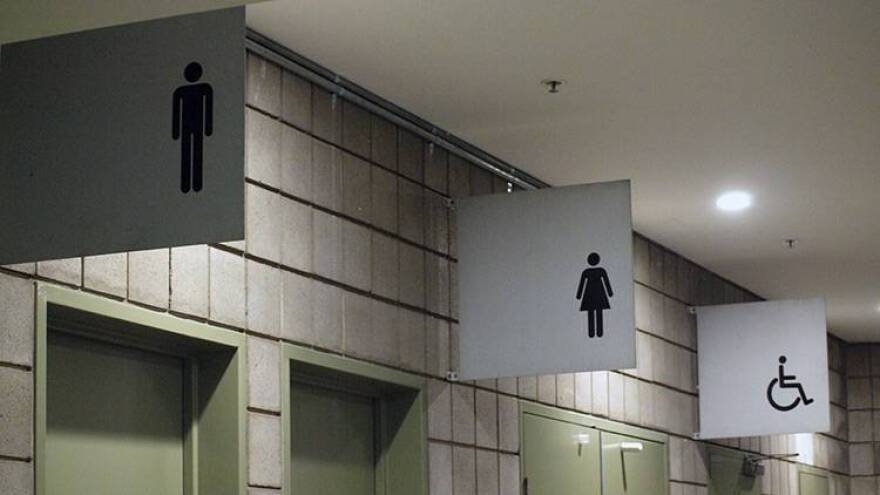 Some Indiana lawmakers are pushing back against the White House guidance that public schools allow transgender students to use bathrooms that match their gender identity.