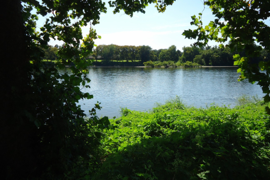 Washington Crossing Historic Park, where General George Washington famously crossed the Delaware River with his troops.