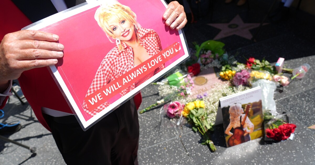 How Dolly Parton brought art and accessibility to McLean County