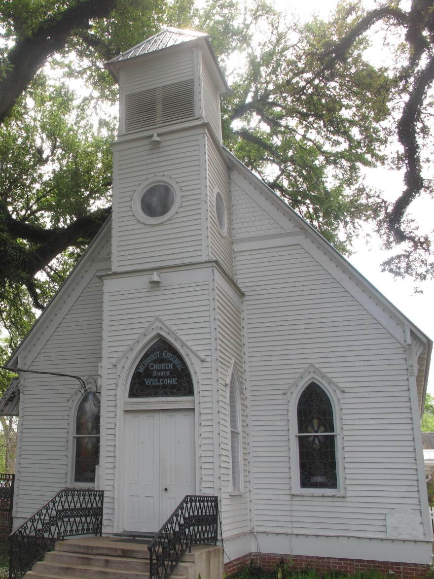 "People waited for hours for her wake to come in and pay their respects," Dreher says of the United Methodist Church where his sister was buried. "It was a moment of intense grace."