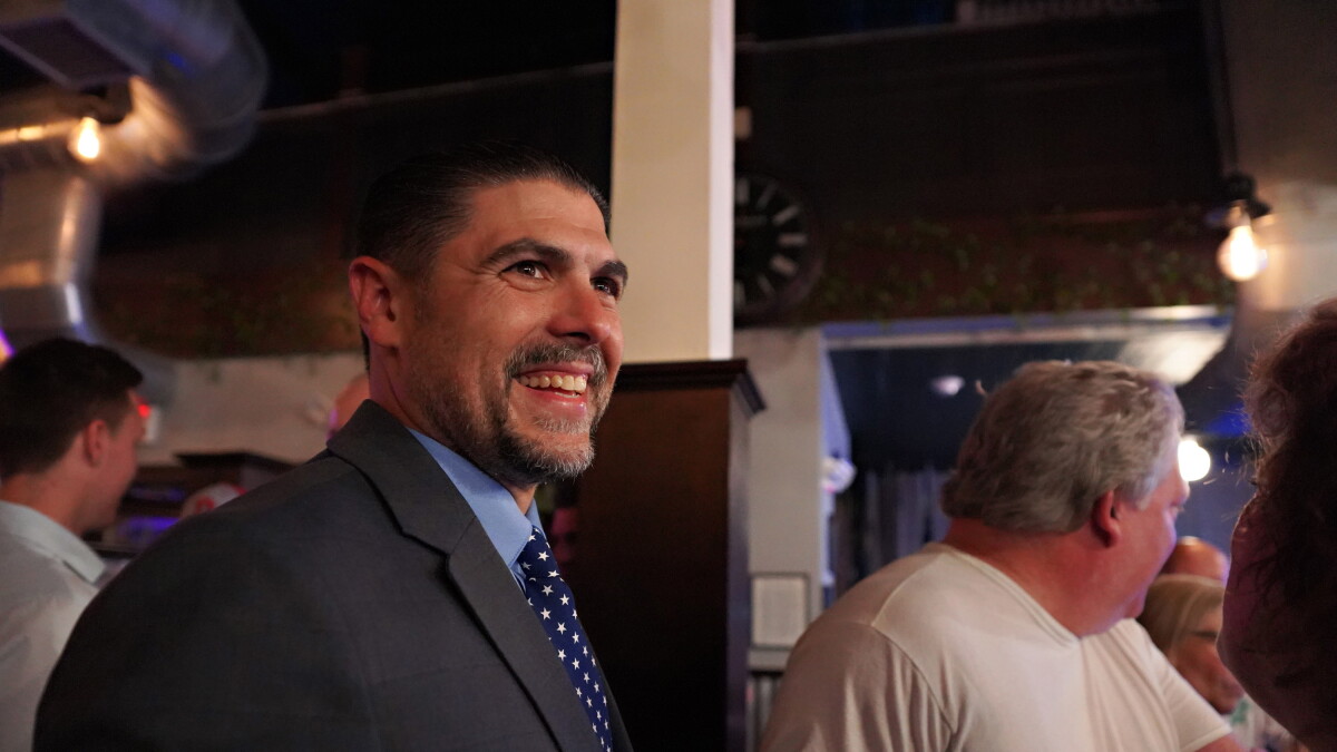 Following recount, CT alderman facing charges in Jan. 6 riot wins GOP mayoral primary - Vimarsana News