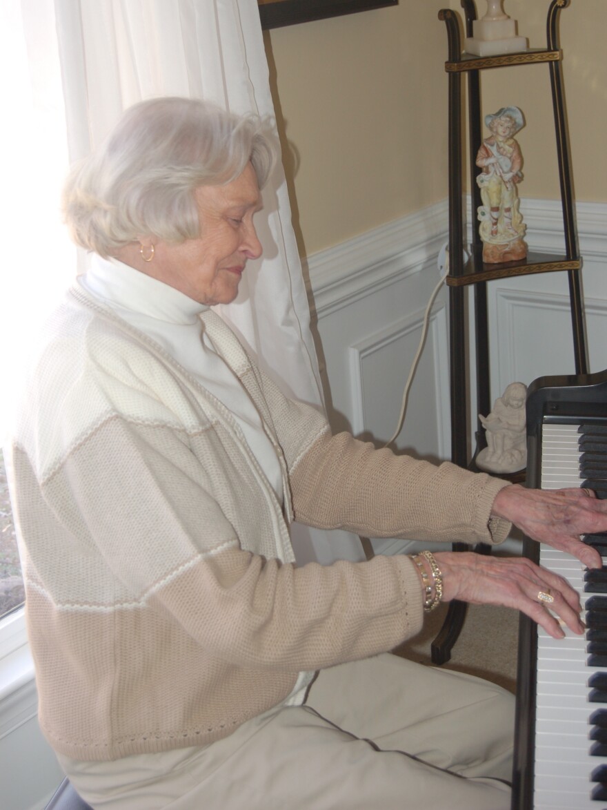 Turning 90 this month, Doris Funderburk Morgan's still got it when it comes to the keys.
