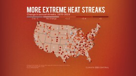 This is an image of a map of the United States, with major cities labeled with dots that are shades of red or blue to indicate their change in annual heat streaks between 1970 and 2024.