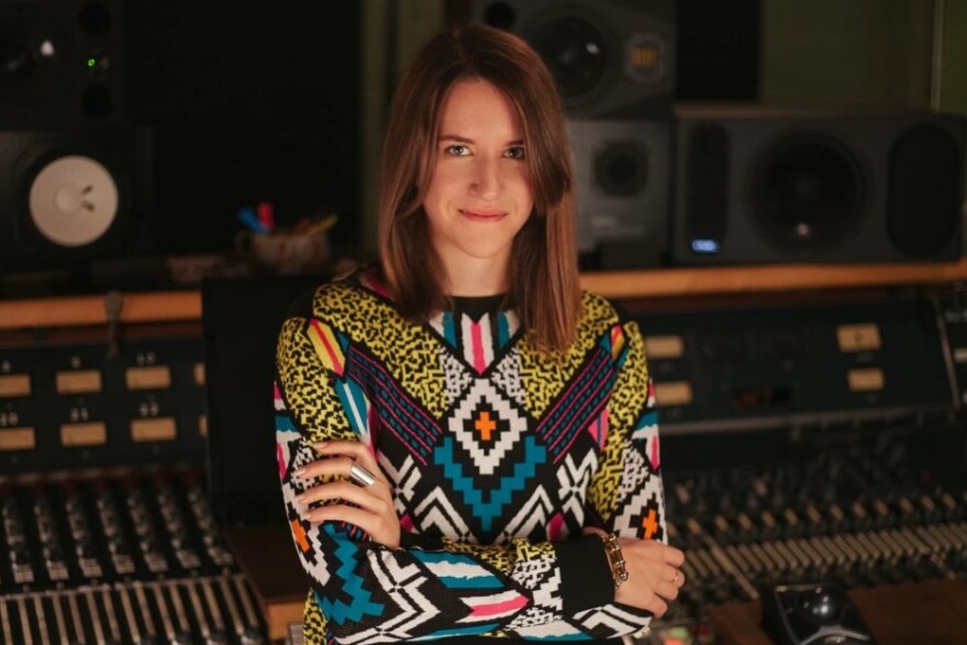 Laura Sisk received the first Exceptional Ears Award from award-winning producer, Jack Antonoff.