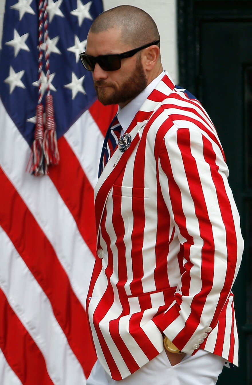 Red Sox player Jonny Gomes wore his patriotism on more than his sleeve at the White House Tuesday.