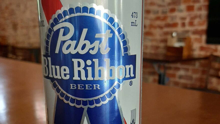 PBR can closeup
