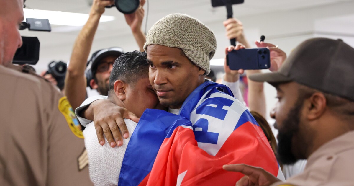 Cuban dissident artist exiled to Miami faces criticism from conservatives in the diaspora