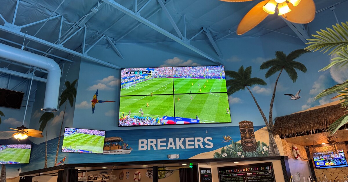 Soccer fans in the Conejo Valley cheer on the USA as they progress to the knock-out stage of the World Cup
