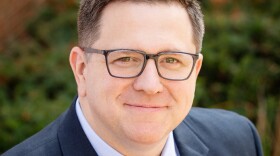 Brian Mackey headshot