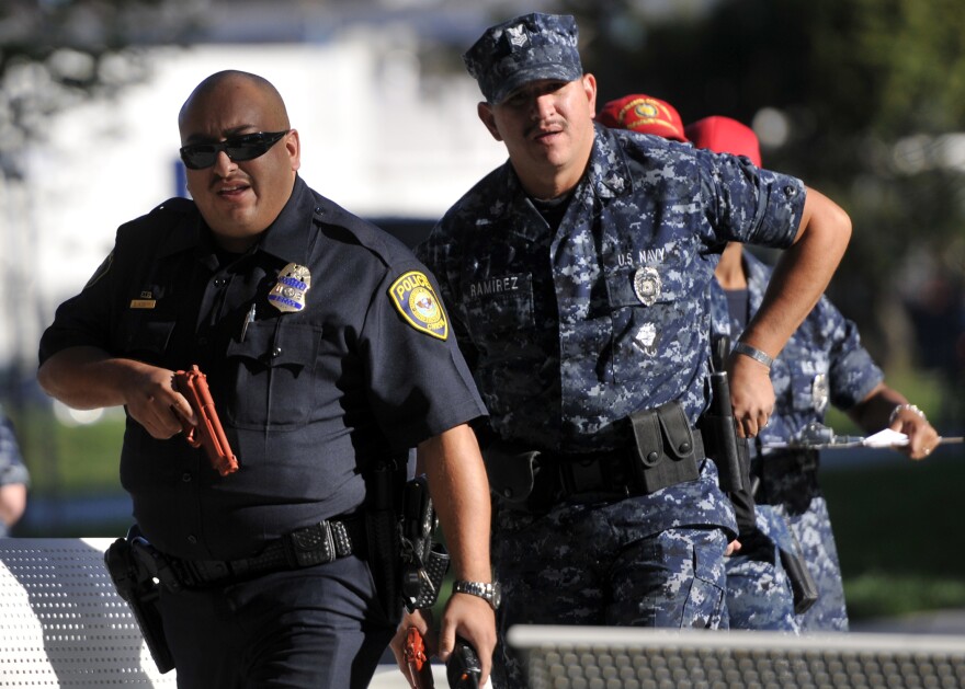 navy_secutiy_guard_wc.jpg