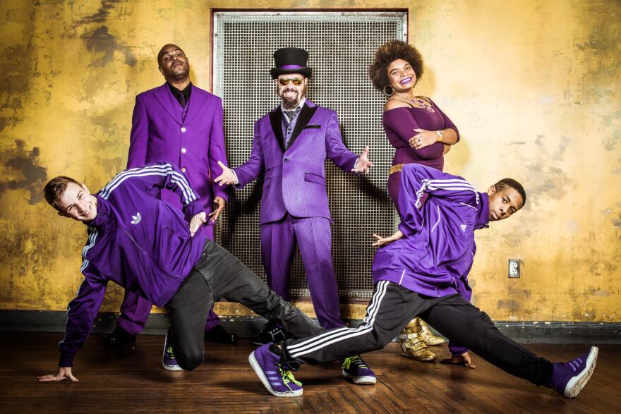 Secret-Agent-23-Skidoo-Trio-with-Dancers.jpg