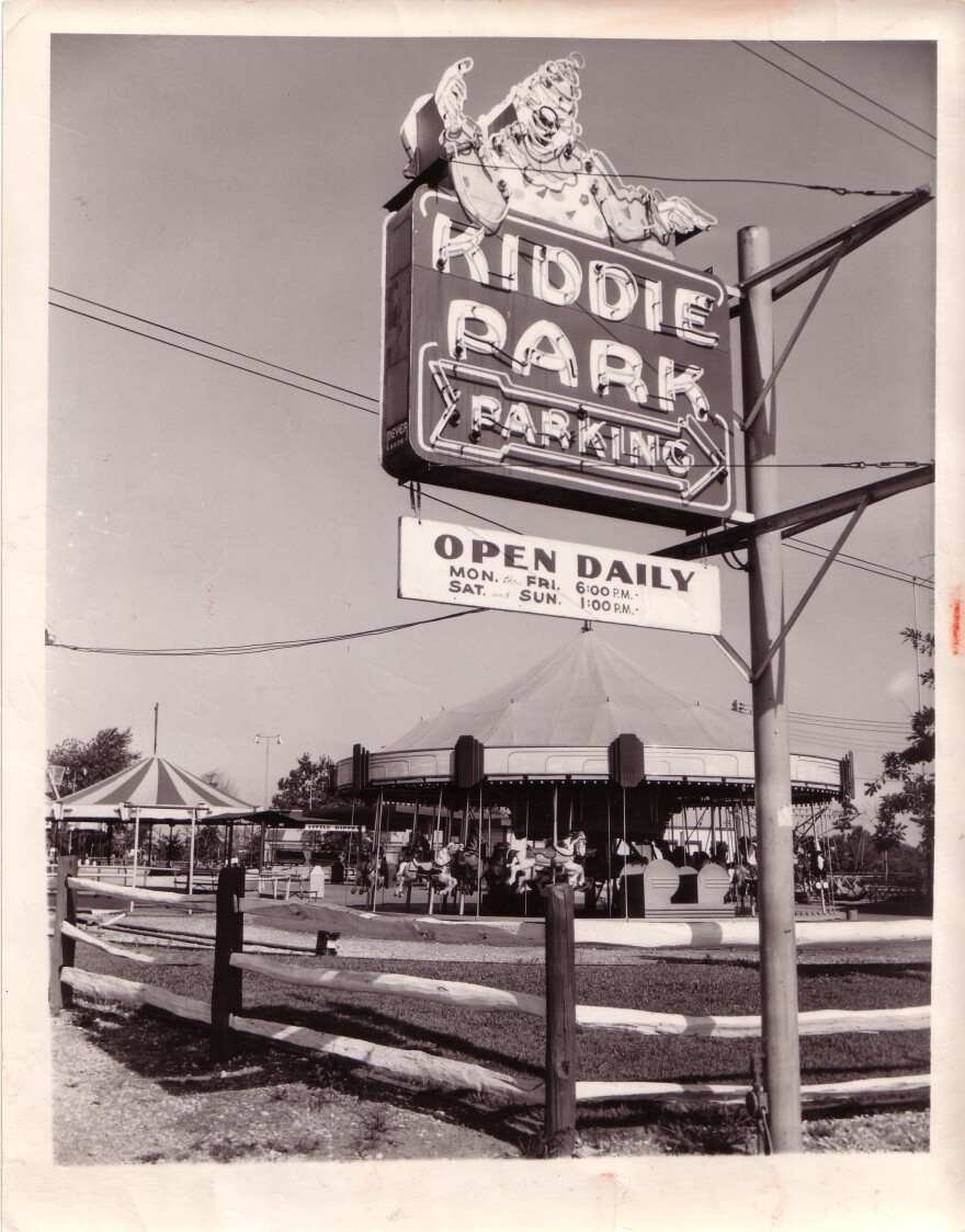 Memphis Kiddie Park's sign on opening day