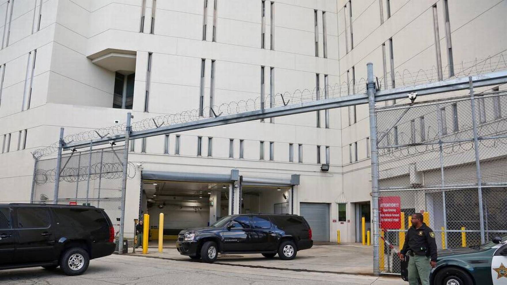 Broward Public Defender urges better services for mentally ill inmates
