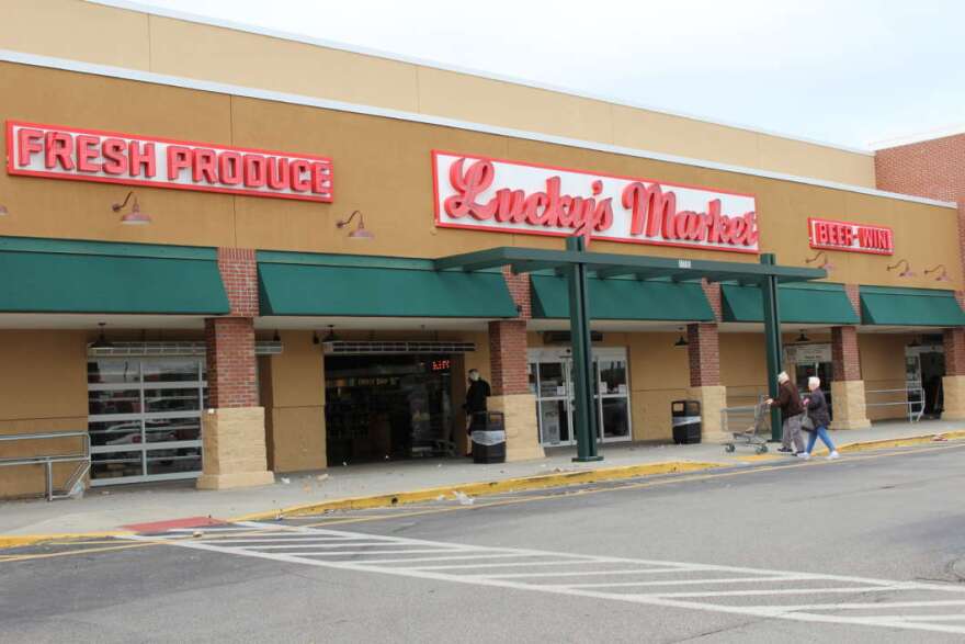 Lucky's Market on East Colonial Drive. Photo: Monica Sealey, WMFE