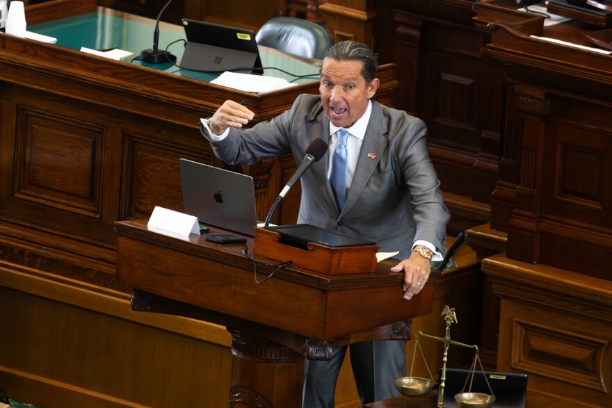 Tony Buzbee presenting the defense's closing arguments during the impeachment trial for suspended Texas Attorney General Ken Paxton on Sept. 15, 2023. 