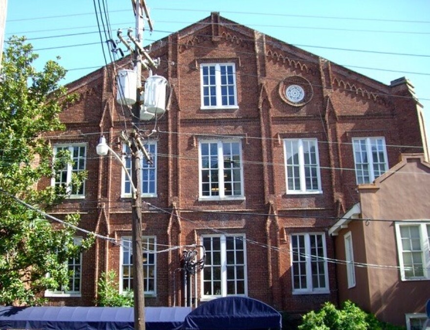 new_orleans_school.jpg