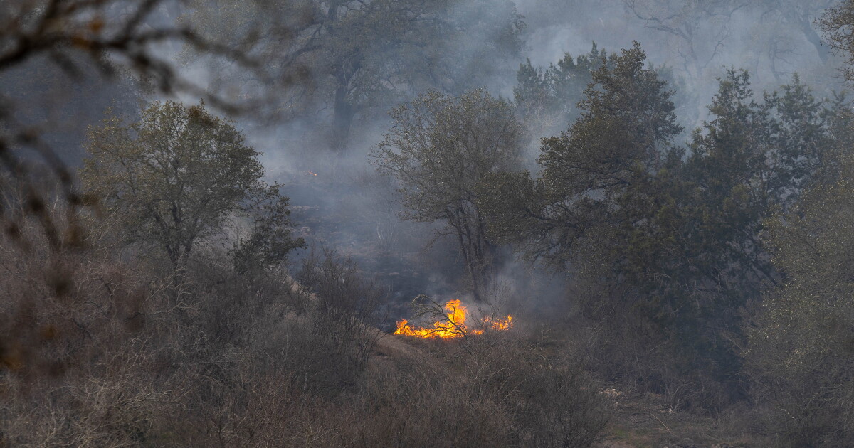 Gusty winds, dry weather could spark fires in Austin Friday | KUT Radio ...
