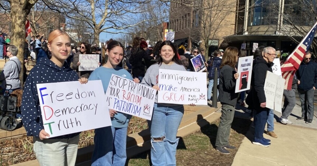 Bloomington, Normal and Peoria join nationwide 'No Kings' protests