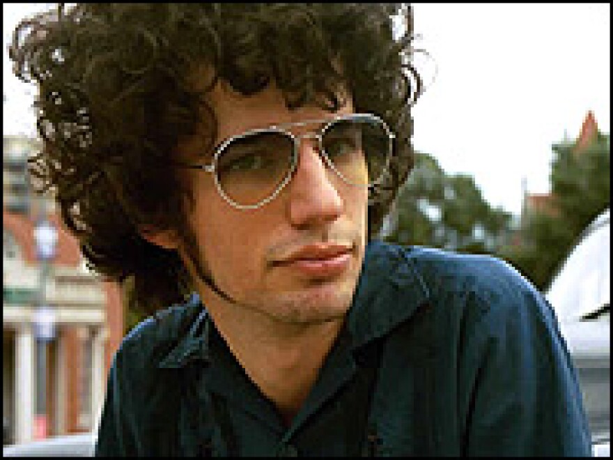 Federico Aubele combines South American genres such as tango and bolero with electronic music and hip-hop beats.