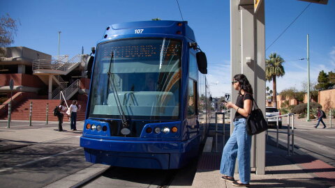 Sun Link Streetcar 2