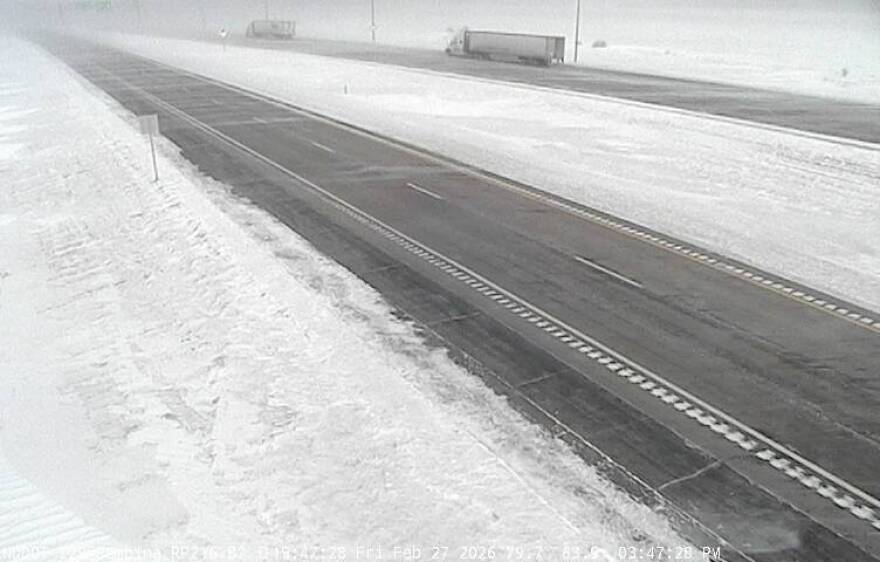 An ND DOT camera looks south along I-29