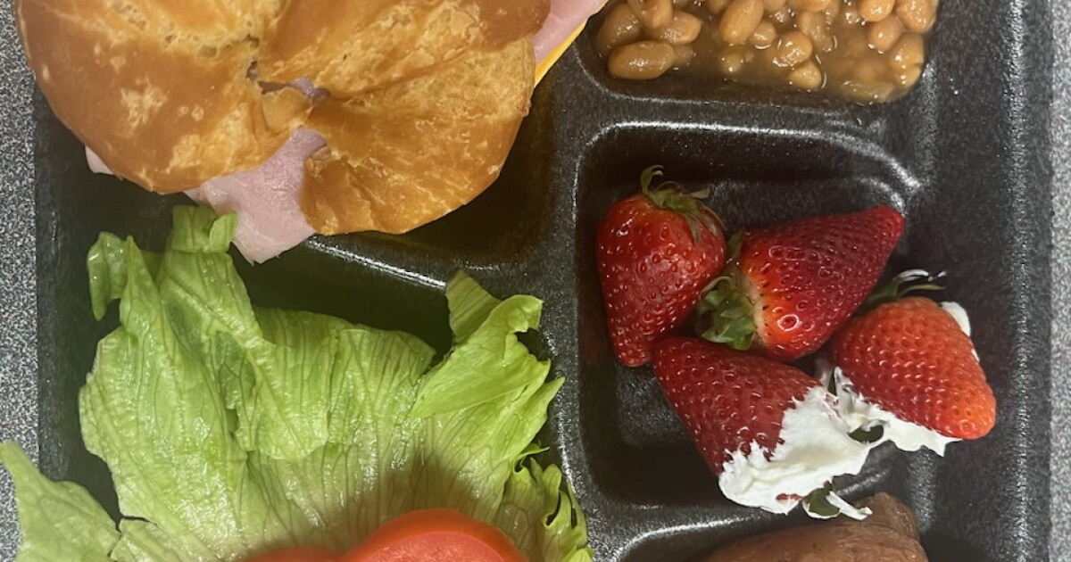 Jackson County to provide all students with free meals next year