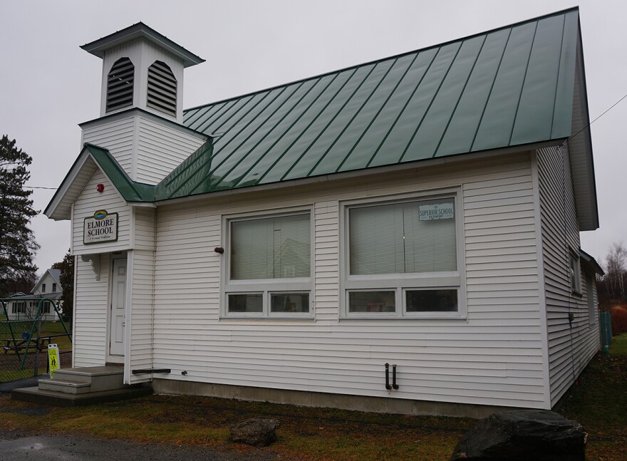 Emore-School-vpr-noyes-20151203.jpg
