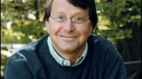 David Vise's previous work includes <i>The Bureau and the Mole</i>, about the Robert Hanssen FBI espionage case.