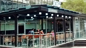 diners at Essex Charlotte