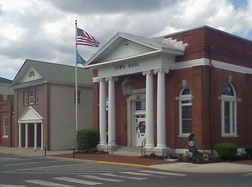 Georgetown Town Hall