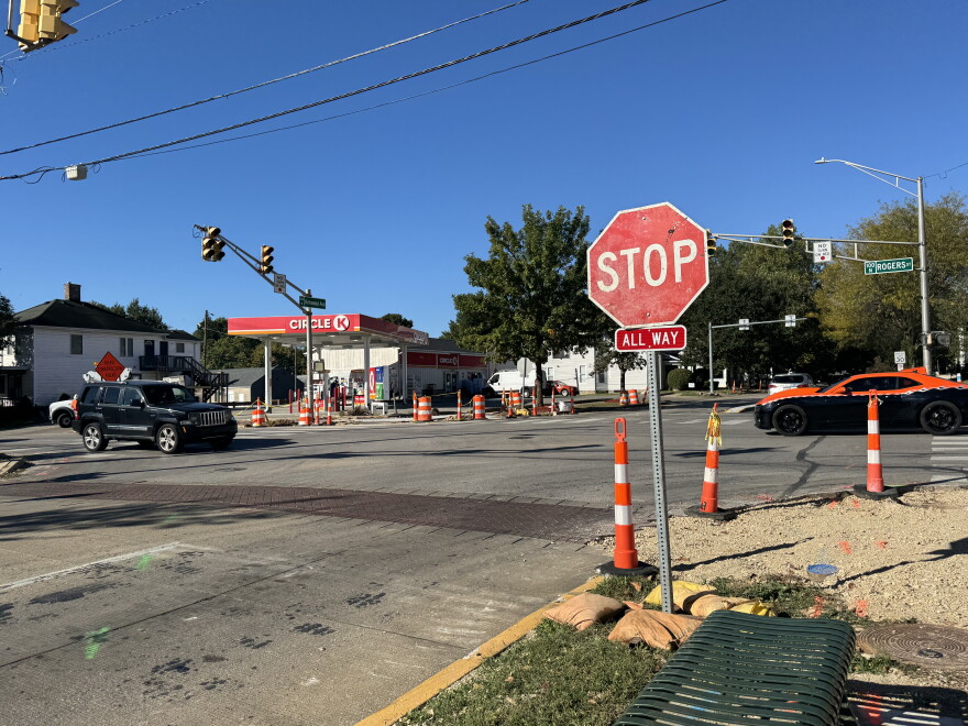 Stop signs have been temporary placed at each stop at the intersection of Kirkwood Avenue and Rogers Street.