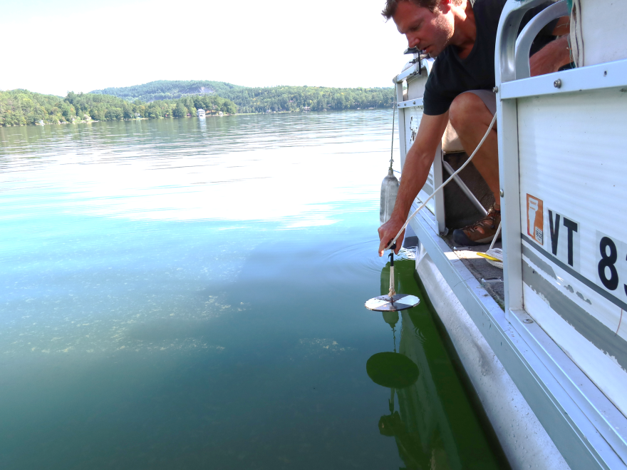 Citizen water quality monitoring 