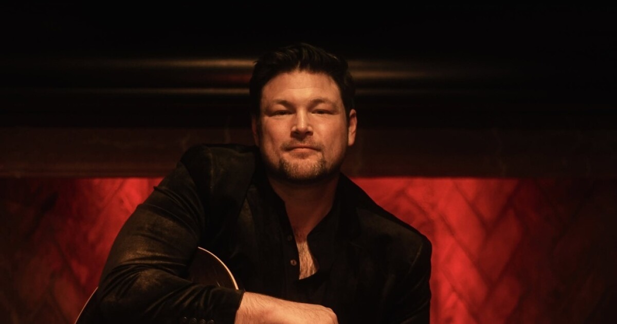 Singer Ian Flanigan: A Look at the Man and His Music