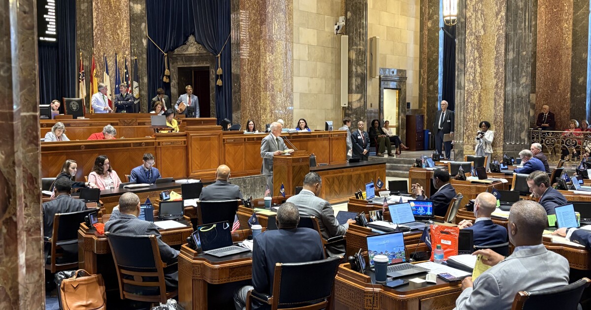 Capitol Access Minute: Senate passes new 5-1 majority Republican congressional map