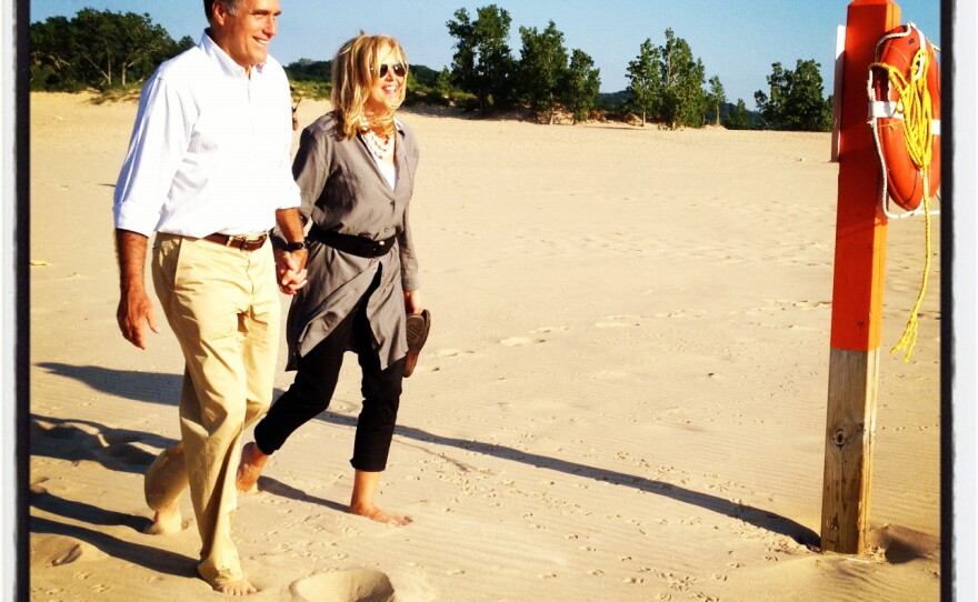 Mitt and Ann stroll down to Lake Michigan. <a href="http://web.stagram.com/p/217515775925032702_14310900">@ashleyrparker</a>