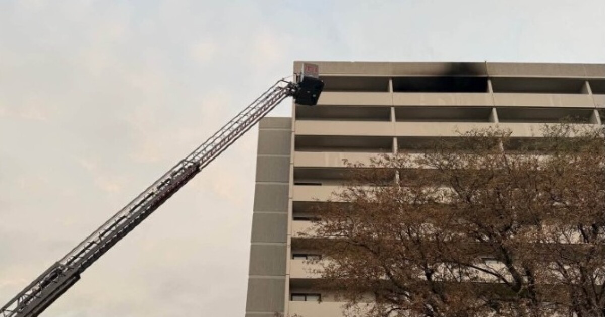 Woman dies in fire at Peoria high-rise apartment building