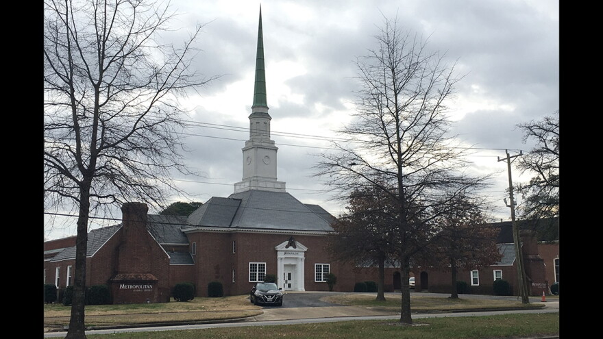 Norfolk Mayor Kenny Alexander operates Metropolitan Funeral Services.