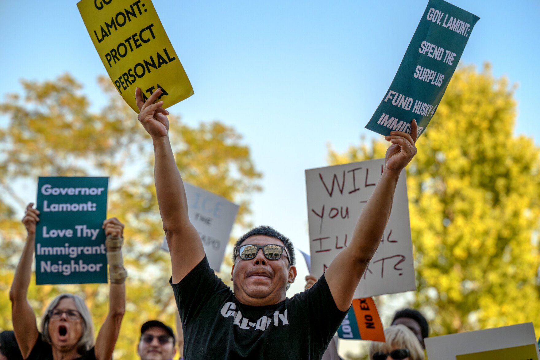 Colleague Rights CT activist released by ICE, colleague says at Capitol rally for ...