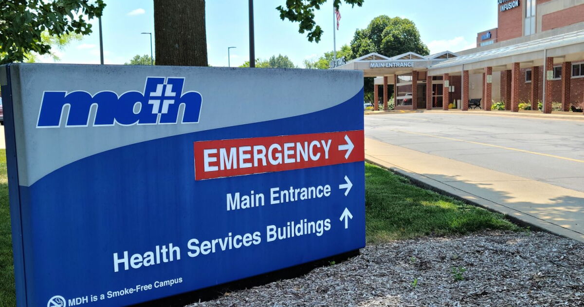 Macomb hospital, former CEO sign off on severance agreement