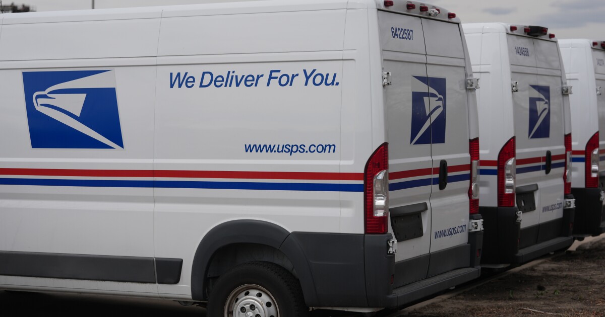 U.S. Postal Service workers union call on Congress for keeping agency funded, staff protected