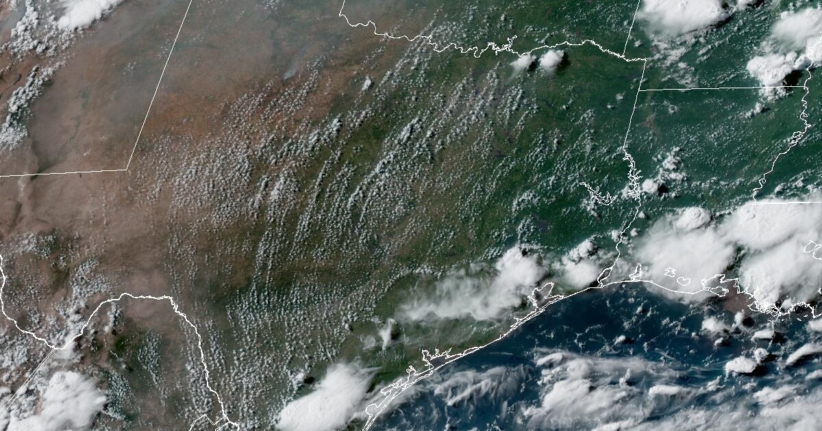 San Antonio's week starts hot and dusty, ends with slim rain chances