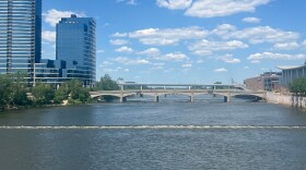 Grand River, downtown Grand Rapids viewing north of the Gillett Bridge